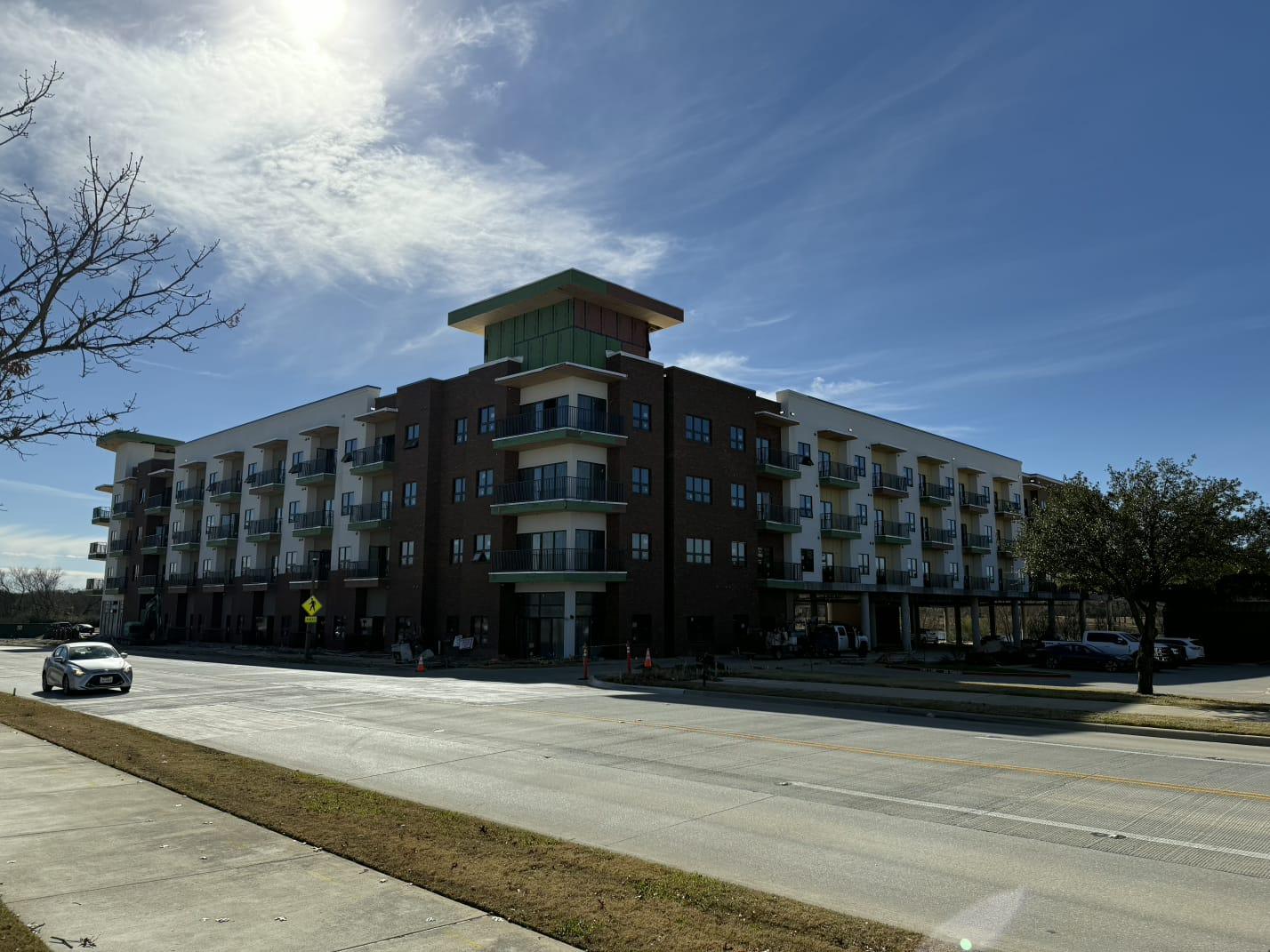 3330 Unicorn Lake